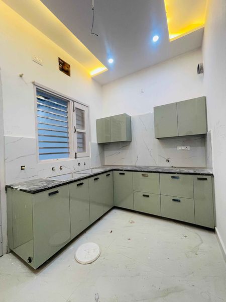 100 gaj kothi